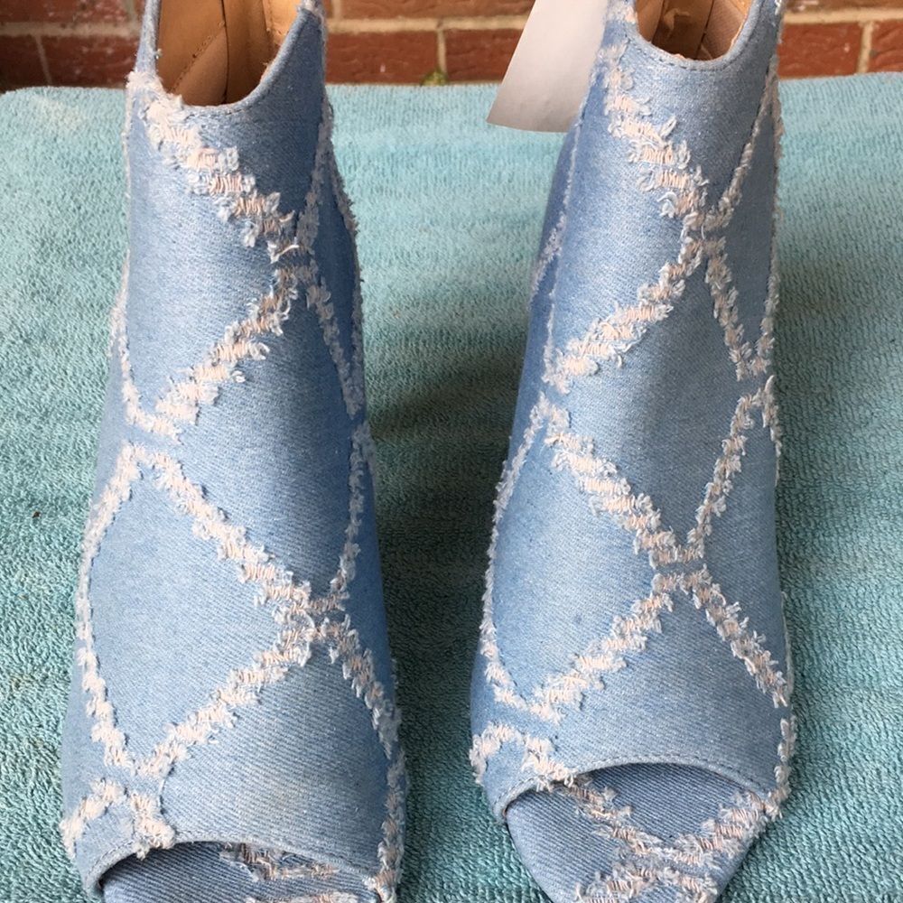 Blue peep toe ankle booties - Picture 12 of 12